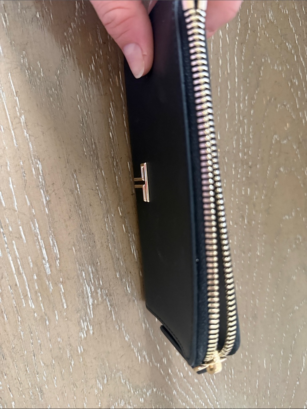 Tumi Black Leather Zip Card Wallet with Gold Hardware - Picture 2 of 4